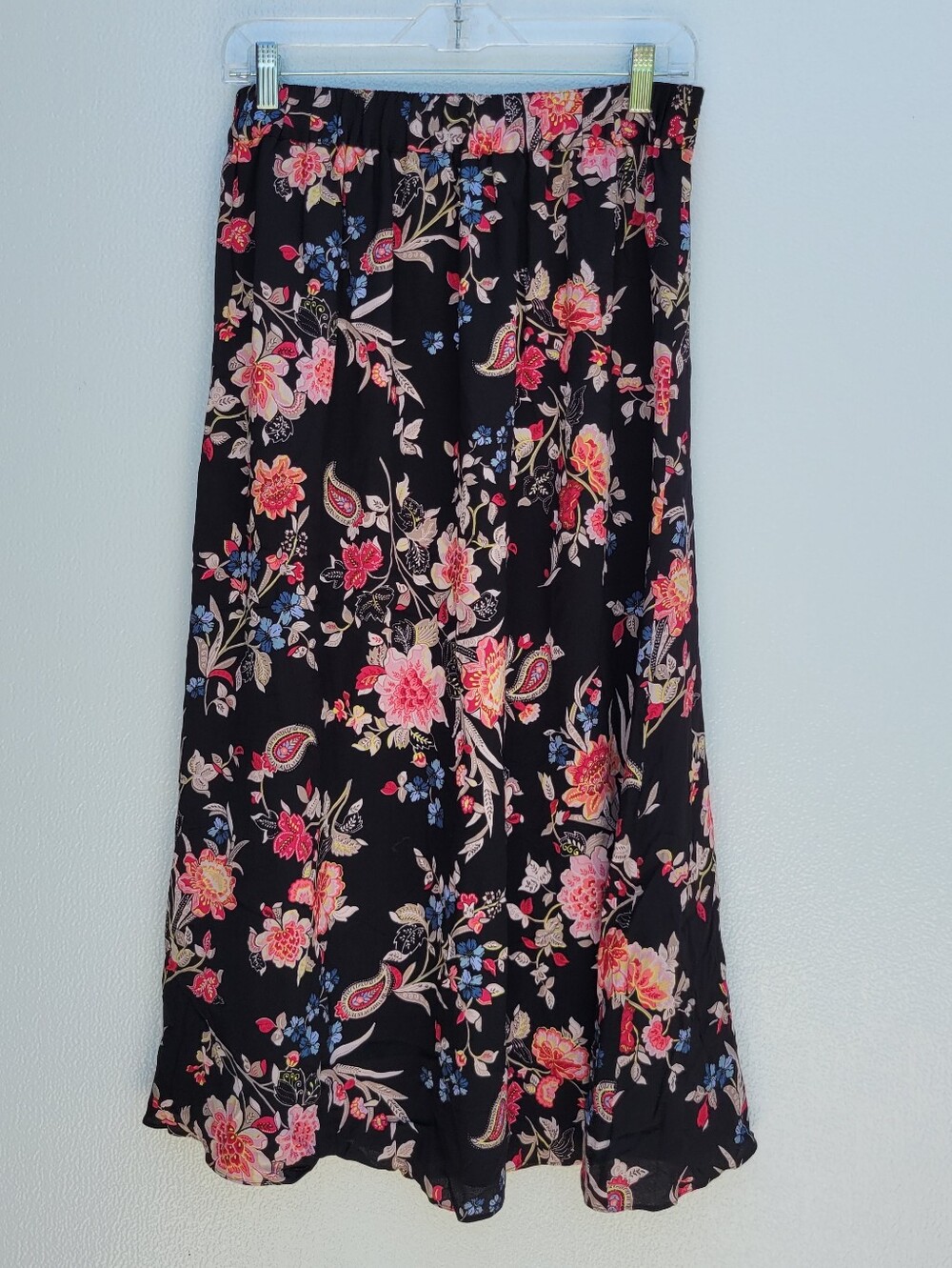 LOFT Black Maxi Skirt with Pink Floral Print Women SIZE S, (NWT).